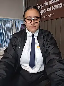 Cute_Penelope's cam snapshot