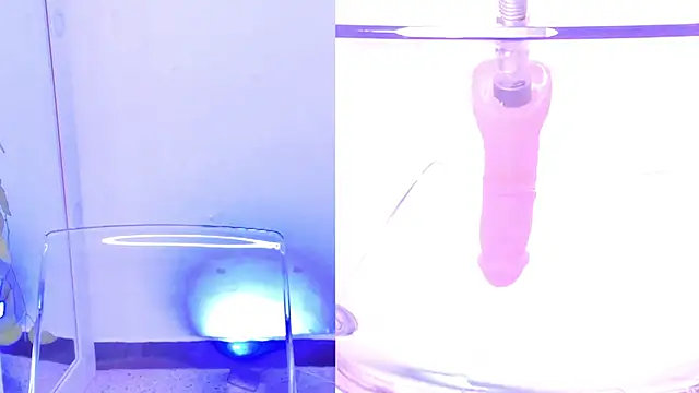 anjalivictoria_cm's cam snapshot