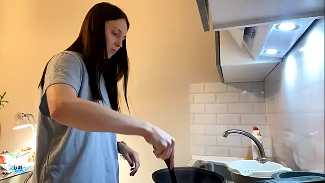 CyberAIice's cam snapshot