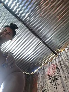 sexy-latin10's cam snapshot