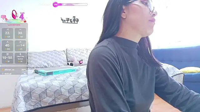 _lucysmith's cam snapshot