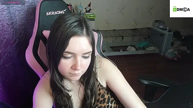 Crazy_forest_fairy's cam snapshot