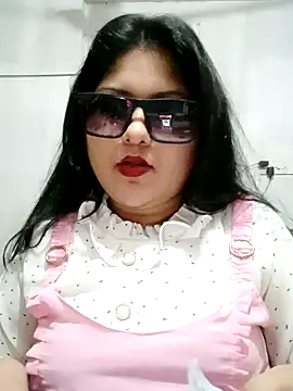 Nusrat-N's cam snapshot