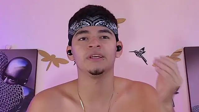 VikoHands's cam snapshot