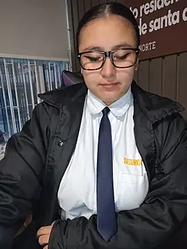 Cute_Penelope's cam snapshot