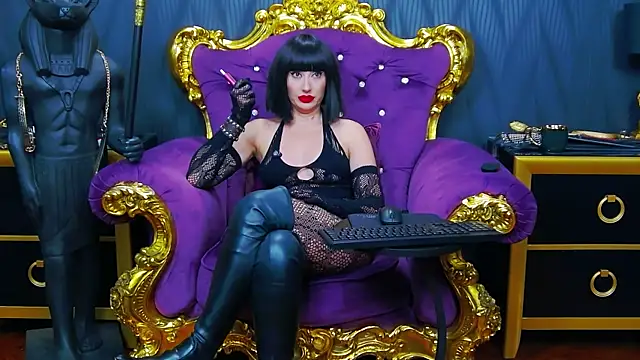 LaraMaeve's cam snapshot