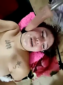 Kitty_Melodi live sex cam