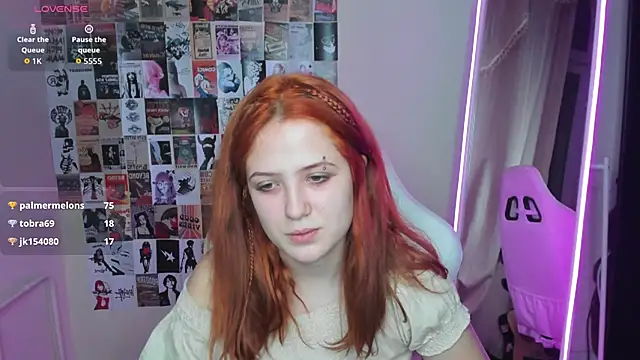 Anora_Miller's cam snapshot