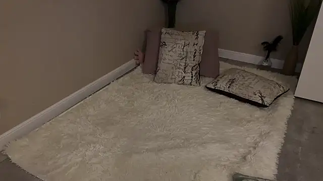 daniellia_'s cam snapshot