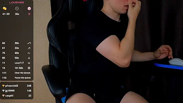 STRONGBEAUTY282 live sex cam