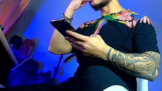 XanderCage99 live sex cam