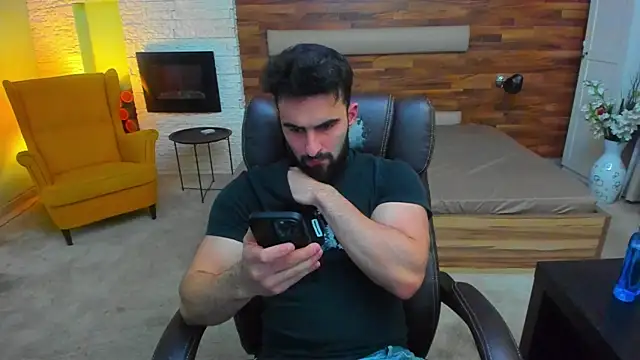 MicahLane live sex cam