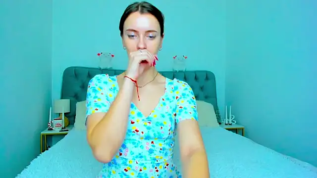 Blush_flowwer's cam snapshot