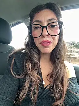 Amani_thewolf live sex cam