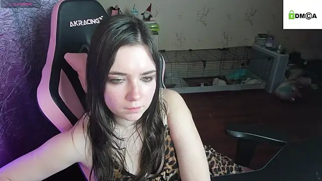 Crazy_forest_fairy's cam snapshot