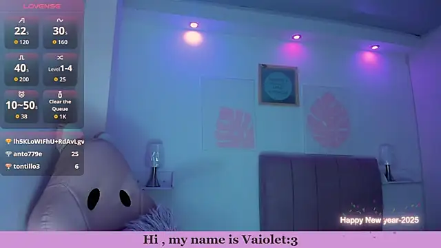 _vaiolet_owo's cam snapshot