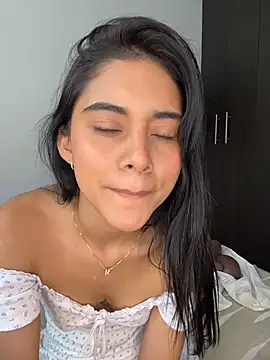 Miia_moonn's cam snapshot