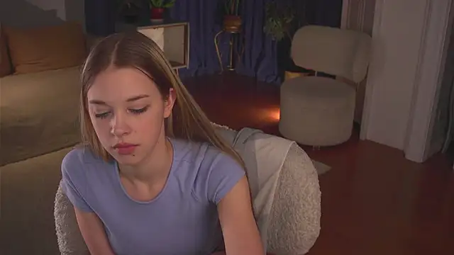 cutie_cookiee's cam snapshot