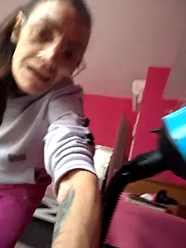 Eimikuro11's cam snapshot