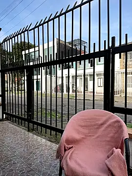 Sallem_Pink's cam snapshot