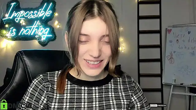 CherryBloom777's cam snapshot