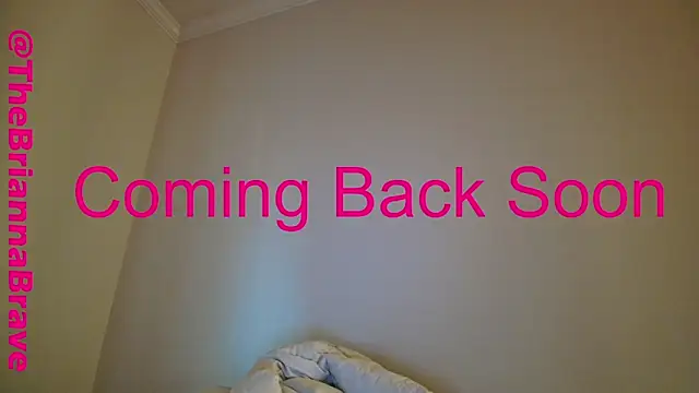 BriannaBrave live sex cam