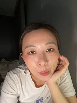 haiyan125216's cam snapshot