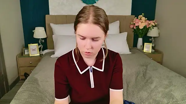 Alida_Brice's cam snapshot