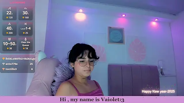 _vaiolet_owo's cam snapshot