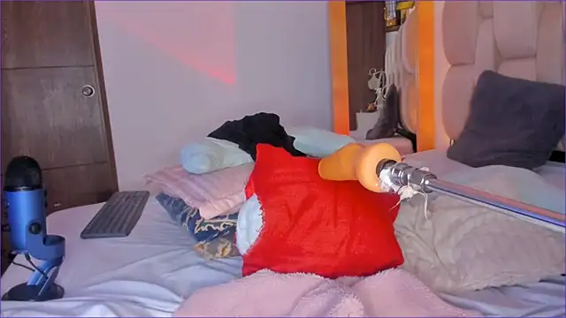 brendaruiz's cam snapshot