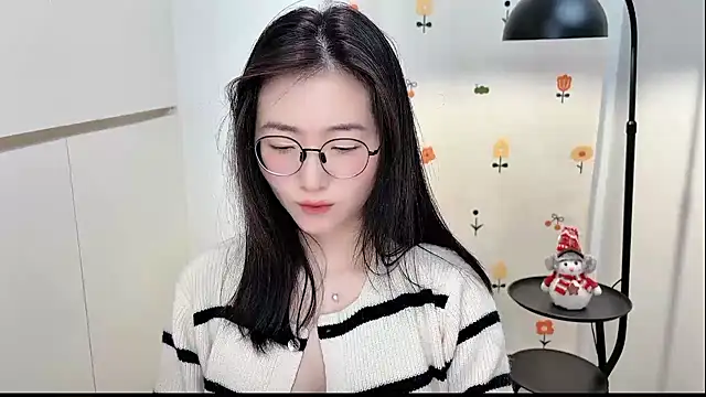 xixi-baobao's cam snapshot