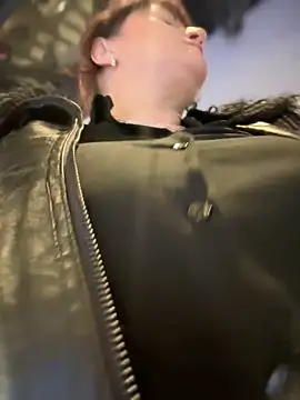 ZhenjaPoledance's cam snapshot