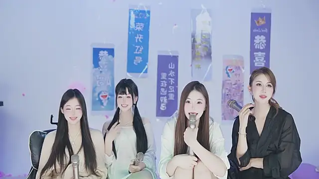 sweetgirls666's cam snapshot