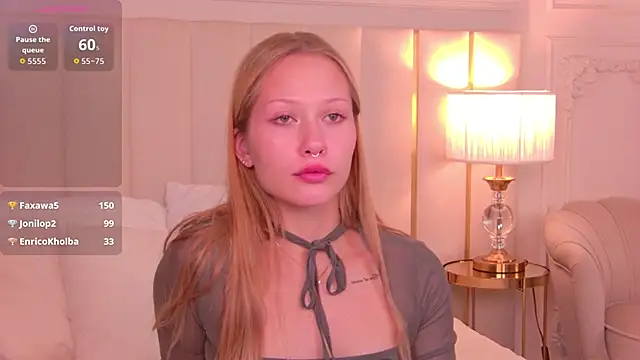 AllaMiln's cam snapshot