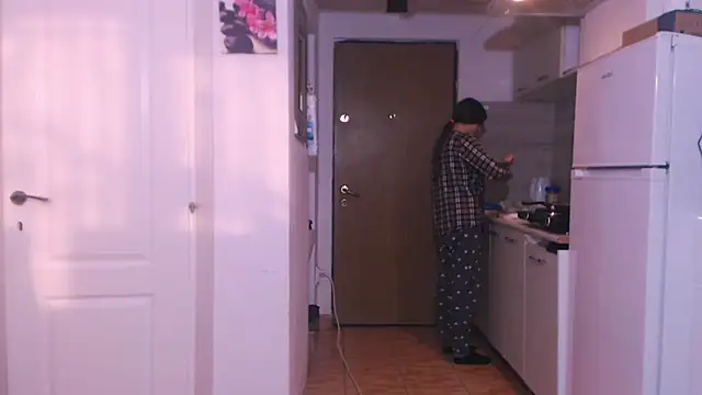 simyhvn's cam snapshot