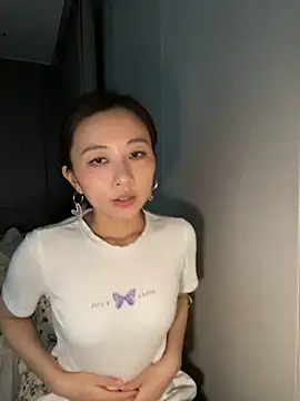 haiyan125216's cam snapshot