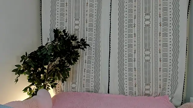 LoganCogdill's cam snapshot