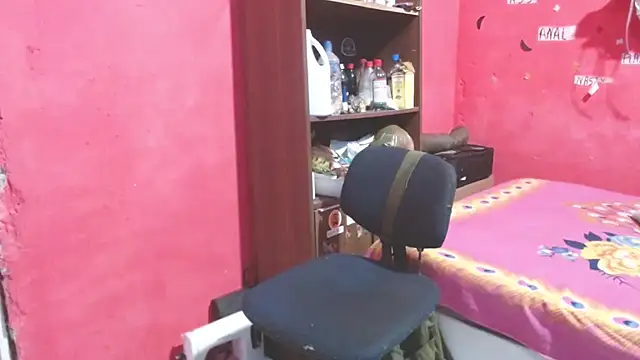 loretybig's cam snapshot