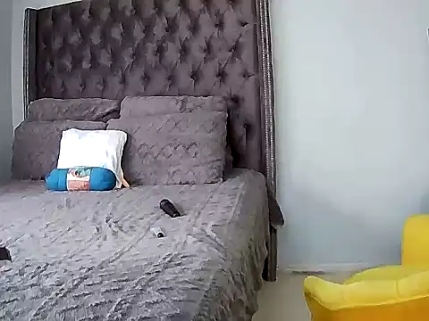 xxBoobieGal's cam snapshot