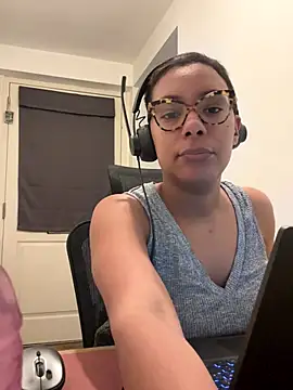 Melia_Rayne's cam snapshot