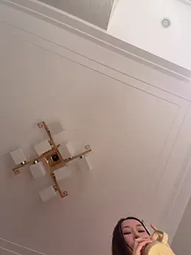 -cyber-butterfly-'s cam snapshot