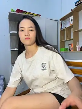 Sisilaydy_01's cam snapshot