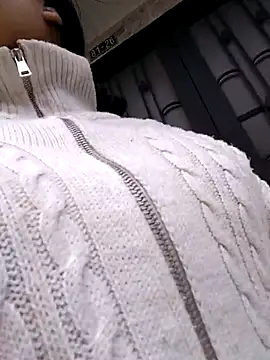 Venuz_Rivers_'s cam snapshot