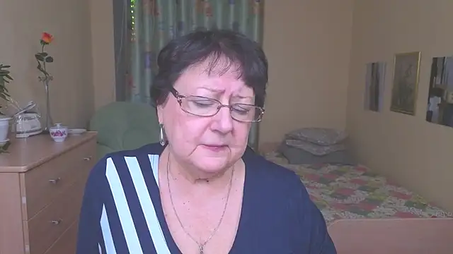 Margo_Moll's cam snapshot