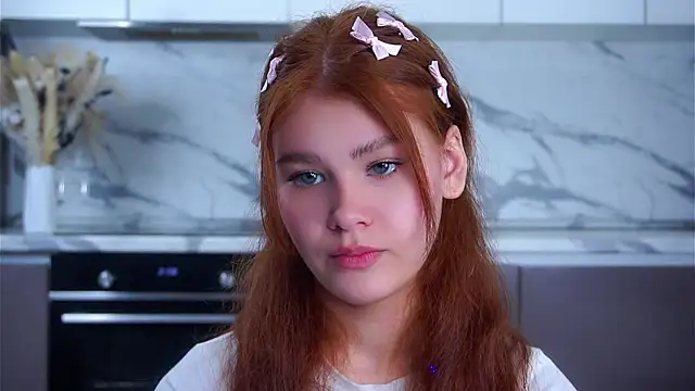 YettaCalabria's cam snapshot