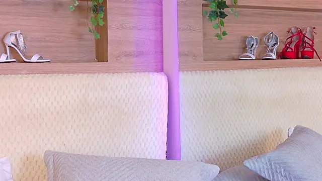 AbieHills's cam snapshot