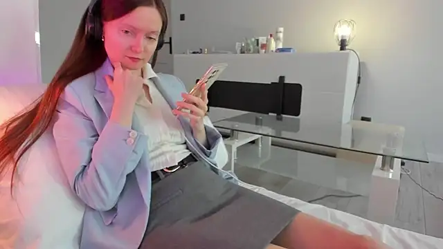 Your_Librarian's cam snapshot