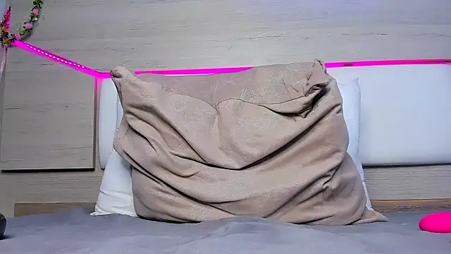 ZoeMorris's cam snapshot