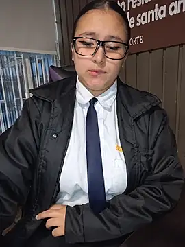 Cute_Penelope's cam snapshot