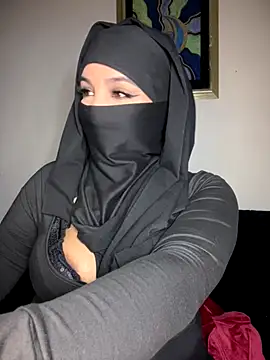 Zeynep-Lahsen's cam snapshot